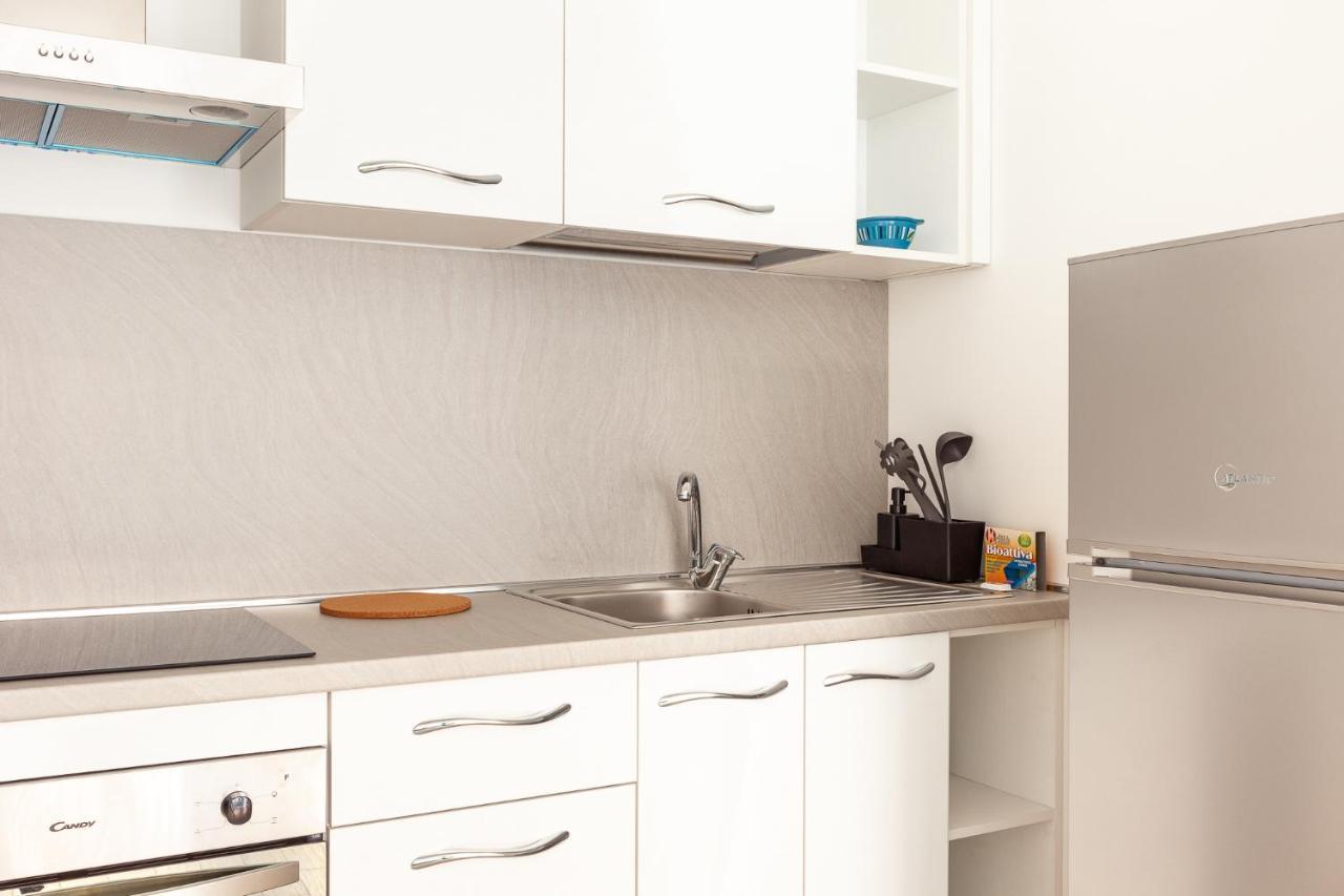 New Loft Close To Porta Vittoria - A.C. - Wifi Милано Екстериор снимка